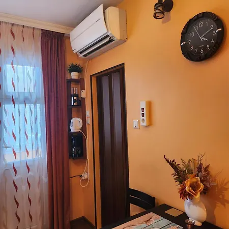 Appartement 7a Cozy Affordable Oasis *