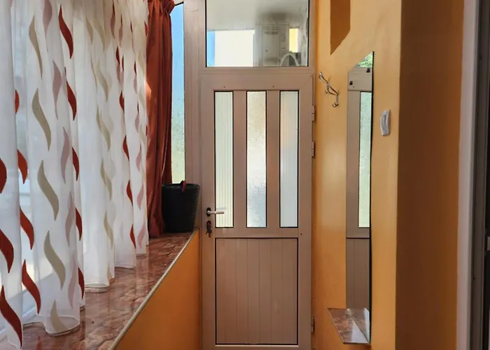 7a Cozy Affordable Oasis * Varna