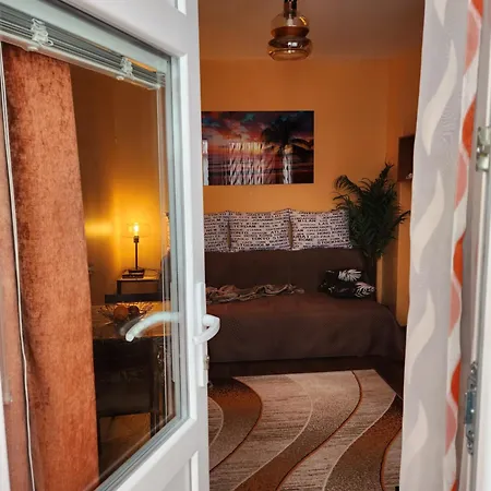 7a Cozy Affordable Oasis *