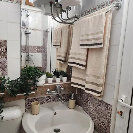 7a Cozy Oasis *