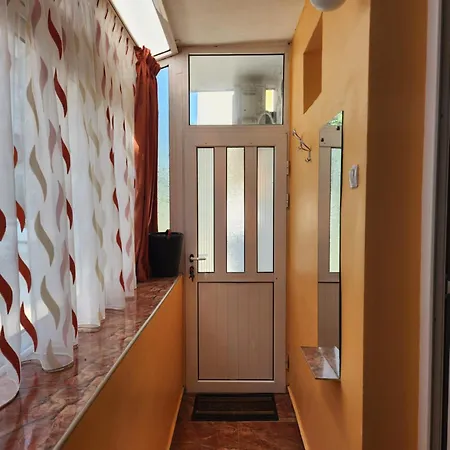 7a Cozy Affordable Oasis * Warna