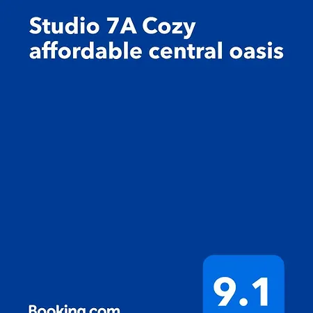 7a Cozy Oasis 公寓