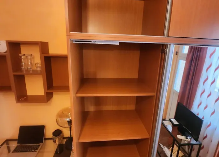 7a Cozy Affordable Oasis アパート ヴァルナ